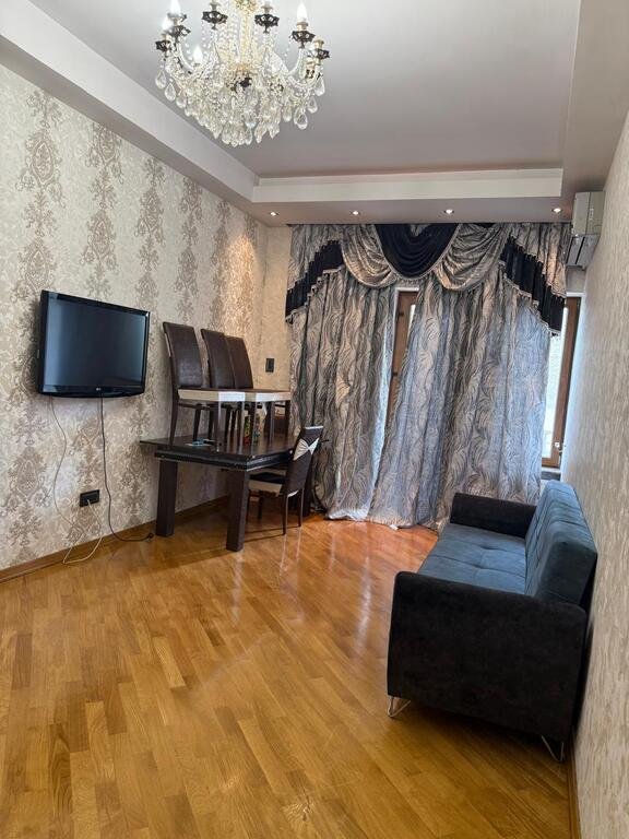 Kirayə verilir 2 otaqlı yeni tikili, 85 m², 8 noyabr-20
