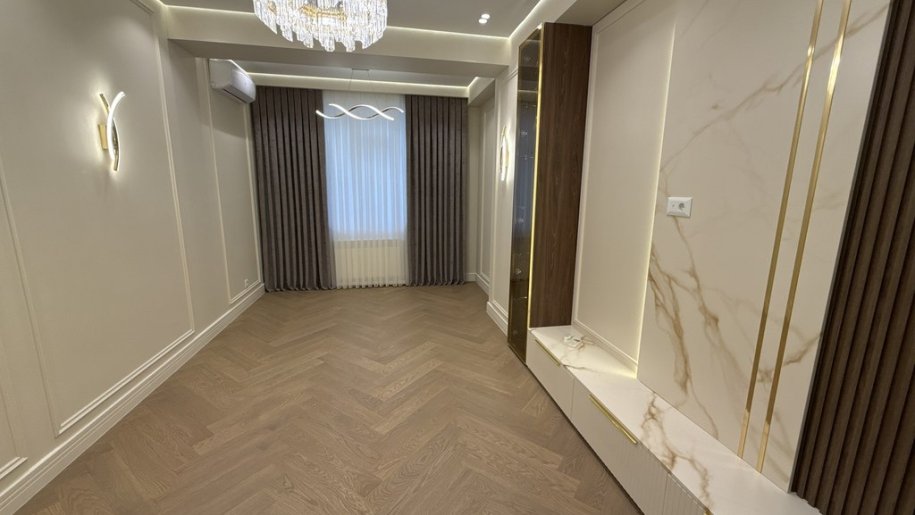 Satılır 3 otaqlı yeni tikili, 90 m², Nəriman Nərimanov m.-8