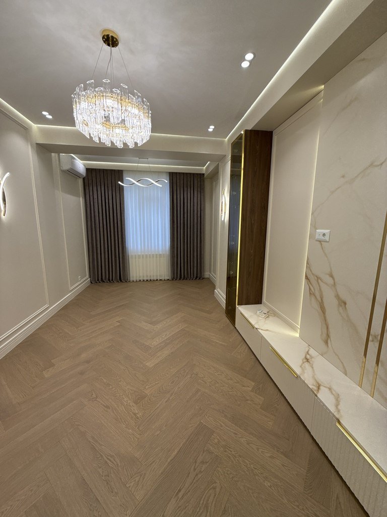 Satılır 3 otaqlı yeni tikili, 90 m², Nəriman Nərimanov m.-9