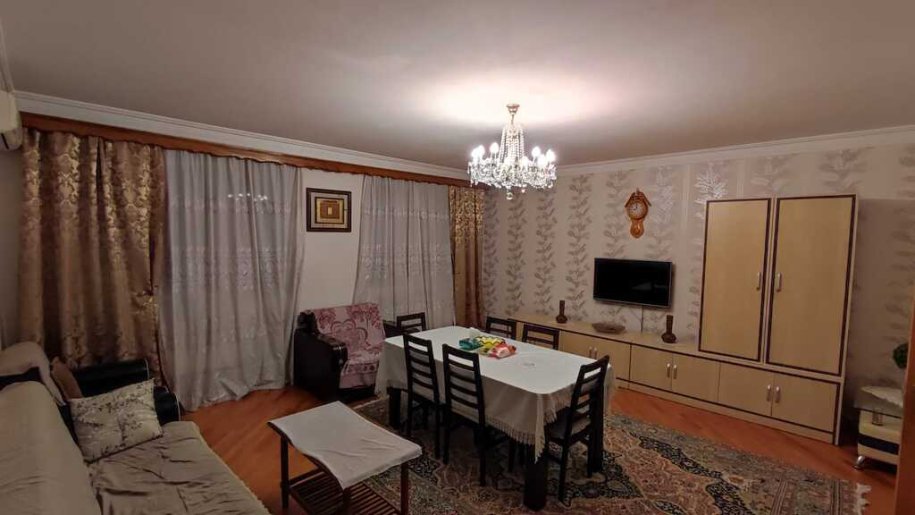 Satılır 2 otaqlı köhnə tikili, 70 m², Nizami m.-1