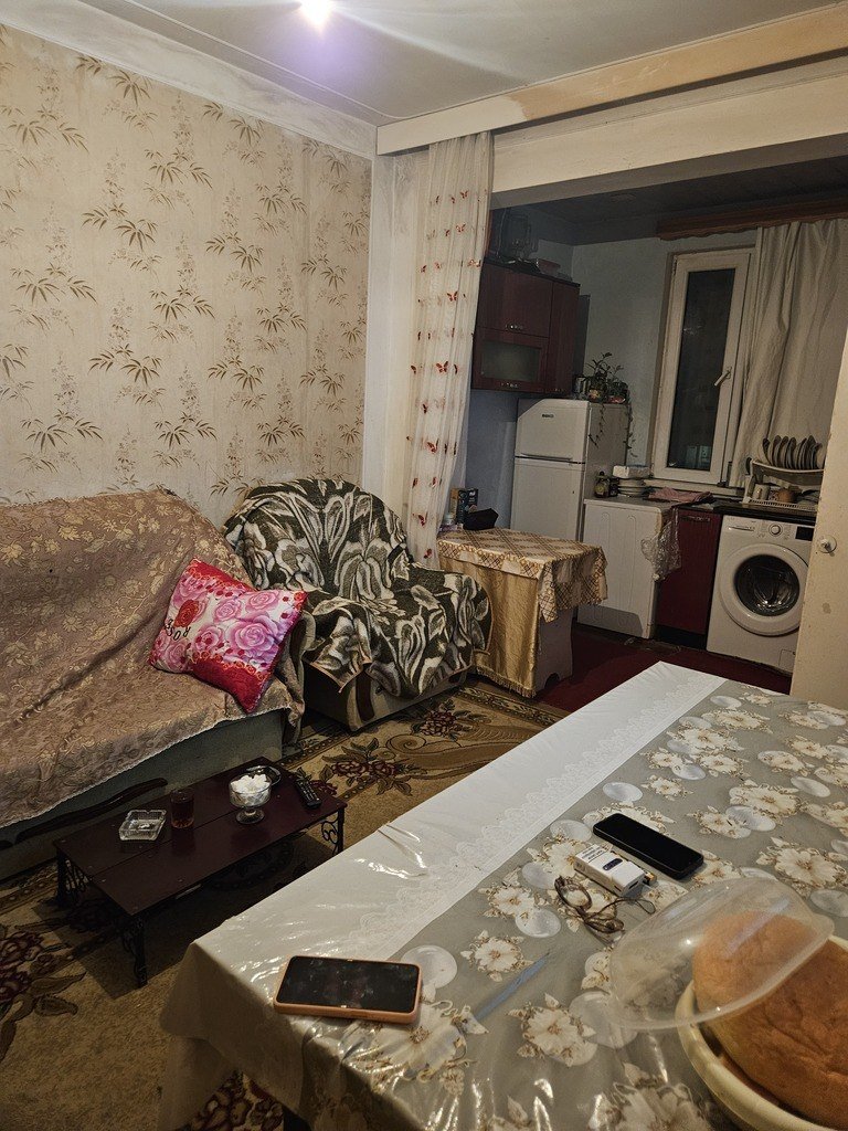 Satılır 3 otaqlı köhnə tikili, 50 m², 20 Yanvar m.-2