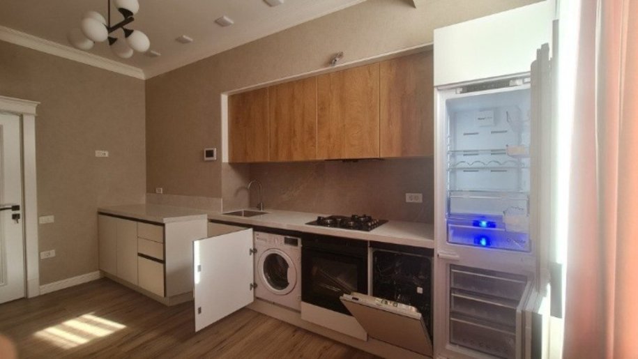 Satılır 2 otaqlı yeni tikili, 70 m², Nəriman Nərimanov m.-5