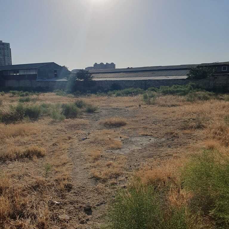 32 sot torpaq satılır, Ulduz m.-6