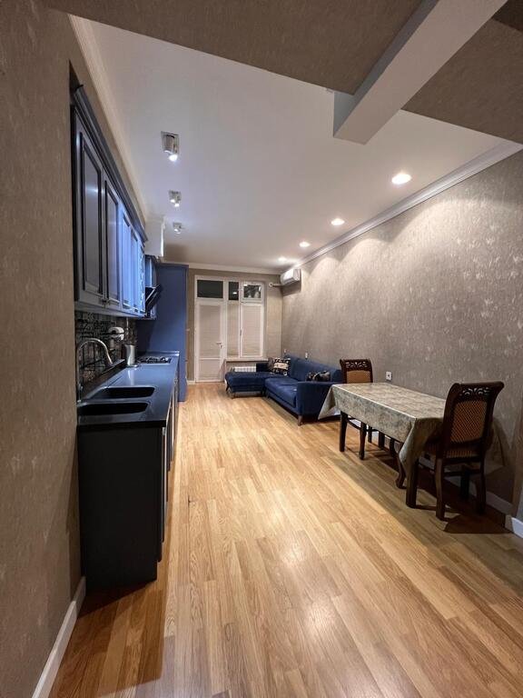 Kirayə verilir 3 otaqlı yeni tikili, 150 m², Badamdar-9