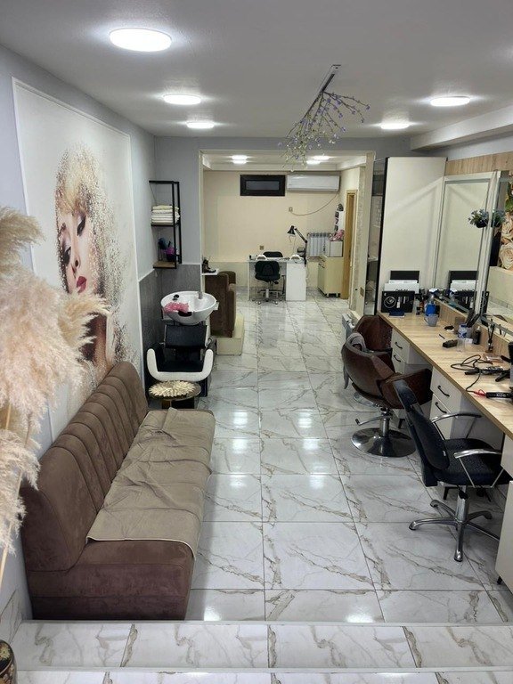 85 m<sup>2</sup> obyekt satılır, 8 noyabr-2