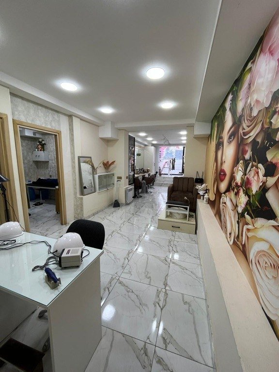 85 m<sup>2</sup> obyekt satılır, 8 noyabr-3