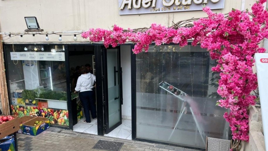 85 m<sup>2</sup> obyekt satılır, 8 noyabr-15