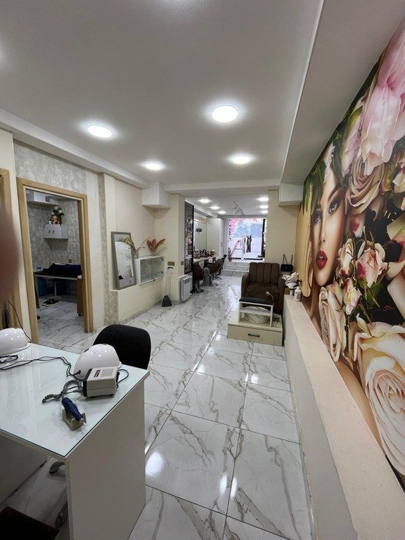 85 m<sup>2</sup> obyekt satılır, 8 noyabr-19