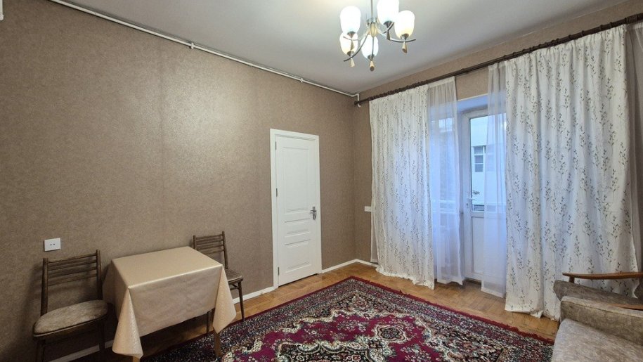 Kirayə verilir 2 otaqlı köhnə tikili, 50 m², 28 May m.-4