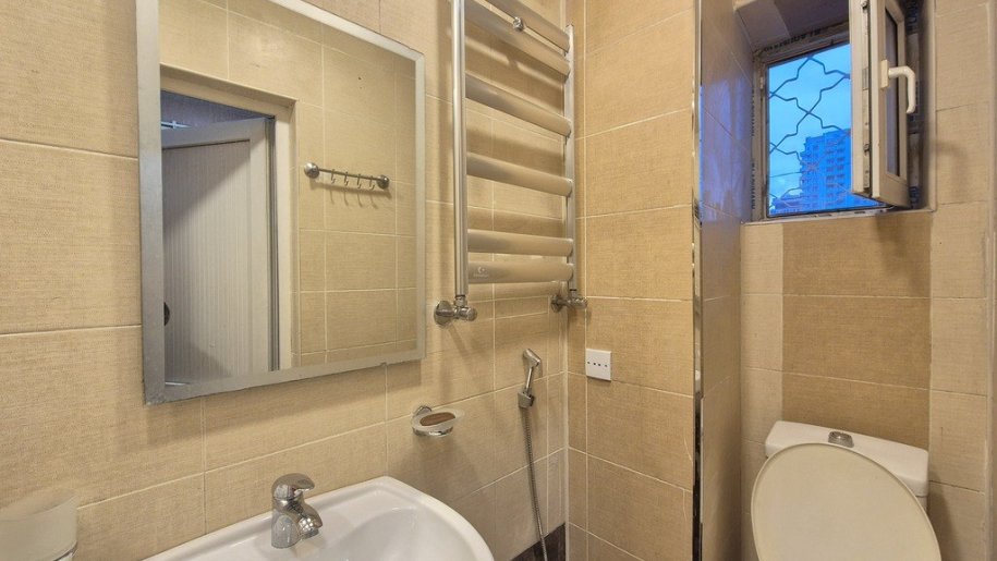Kirayə verilir 2 otaqlı köhnə tikili, 50 m², 28 May m.-8