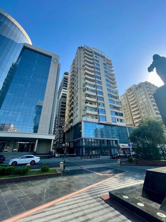 Satılır 3 otaqlı yeni tikili, 136 m², Xətai m.-2