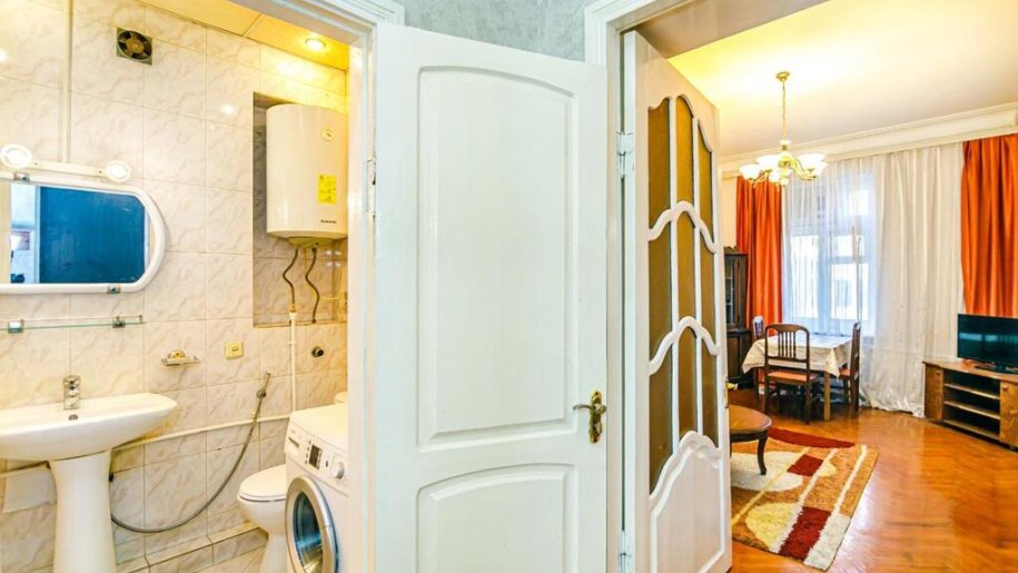 Kirayə verilir 2 otaqlı köhnə tikili, 60 m², Sahil m.-3