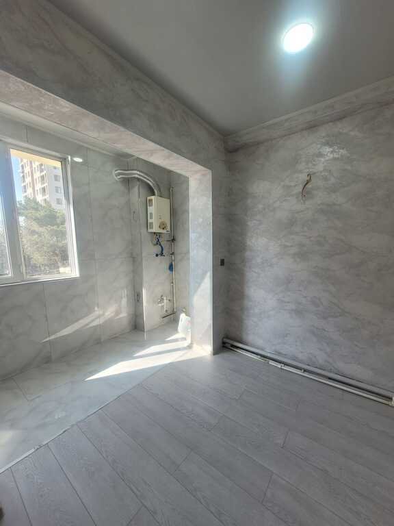 Satılır 2 otaqlı köhnə tikili, 45 m², Həzi Aslanov m.-8