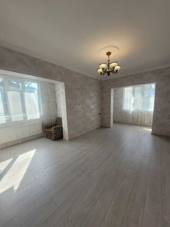 Satılır 2 otaqlı köhnə tikili, 45 m², Həzi Aslanov m.-10