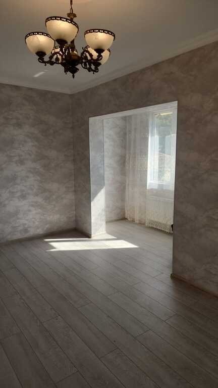 Satılır 2 otaqlı köhnə tikili, 45 m², Həzi Aslanov m.-17