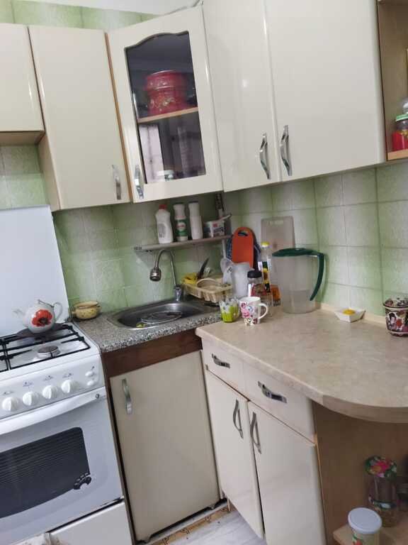 Satılır 4 otaqlı köhnə tikili, 75 m², Neftçilər m.-10