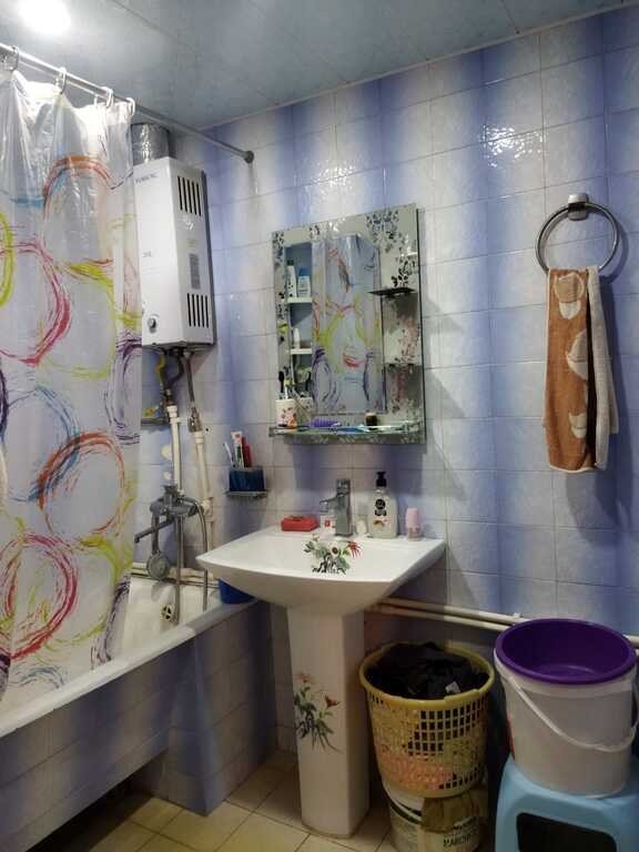 Satılır 4 otaqlı köhnə tikili, 75 m², Neftçilər m.-11