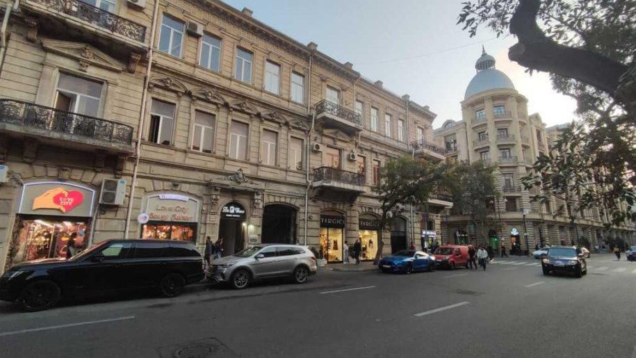 Satılır 1 otaqlı köhnə tikili, 36 m², Sahil m.-2