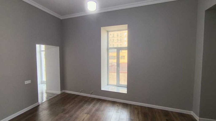 Satılır 1 otaqlı köhnə tikili, 36 m², Sahil m.-7