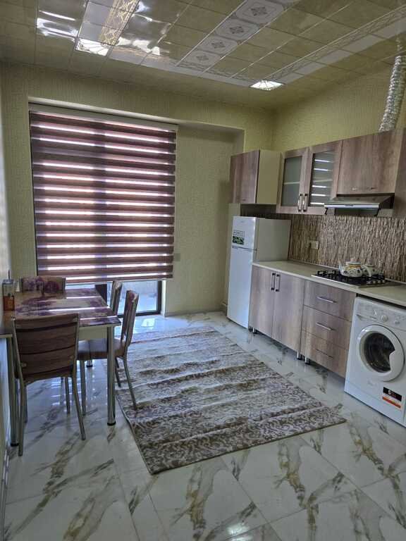 Kirayə verilir 2 otaqlı yeni tikili, 98 m², 8 noyabr-8