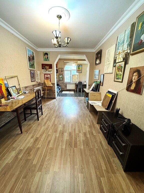 40 m<sup>2</sup> ofis icarəyə verilir, 28 May m.-4