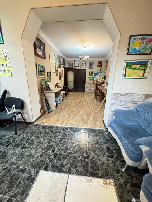 40 m<sup>2</sup> ofis icarəyə verilir, 28 May m.-9