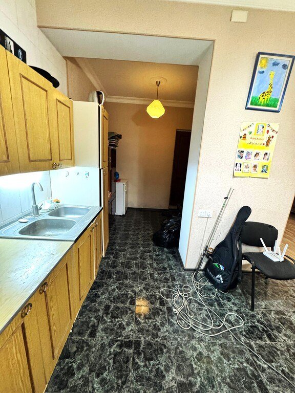 40 m<sup>2</sup> ofis icarəyə verilir, 28 May m.-10