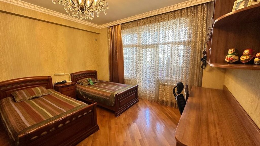 Satılır 3 otaqlı yeni tikili, 130 m², Gənclik m.-3