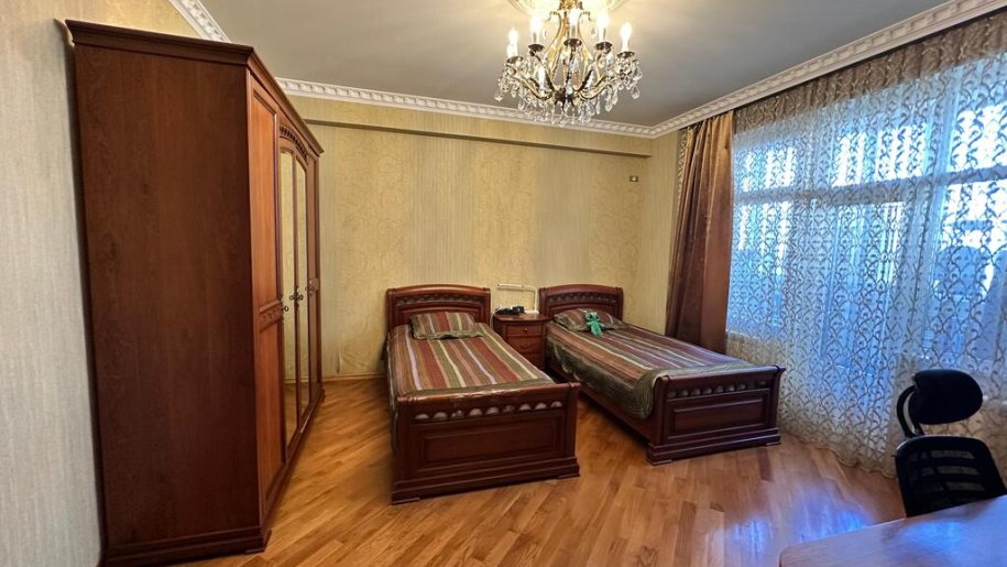 Satılır 3 otaqlı yeni tikili, 130 m², Gənclik m.-4
