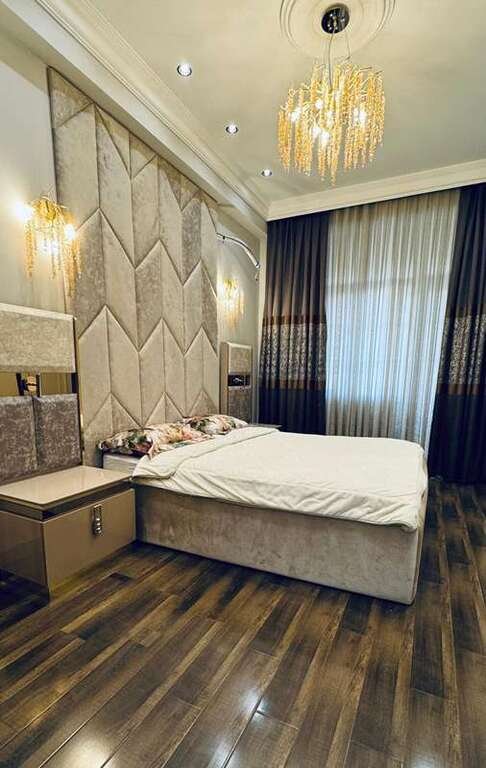 Satılır 2 otaqlı yeni tikili, 70 m², Elmlər Akademiyası m.-9