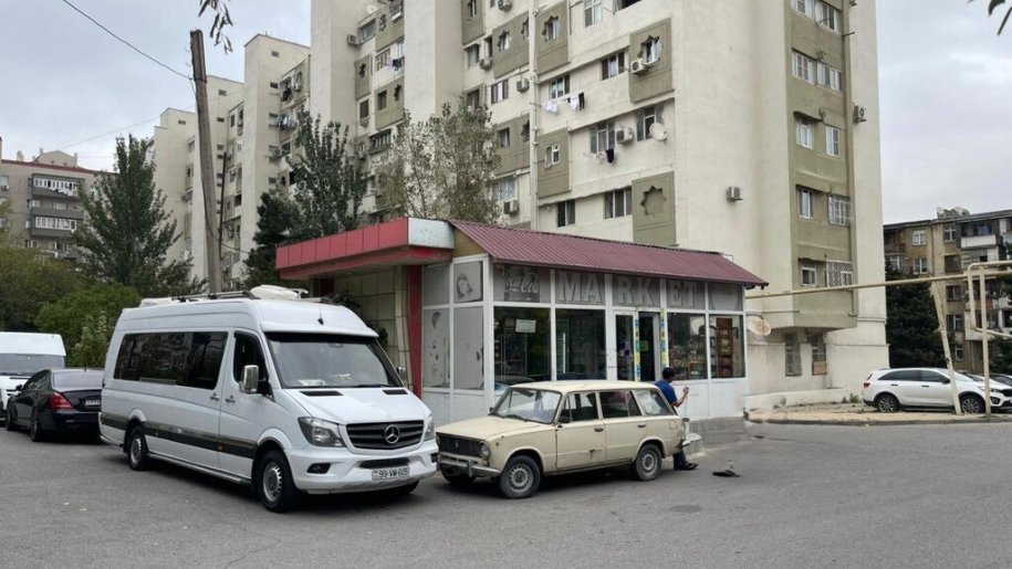 40 m<sup>2</sup> obyekt satılır, Koroğlu m.-3