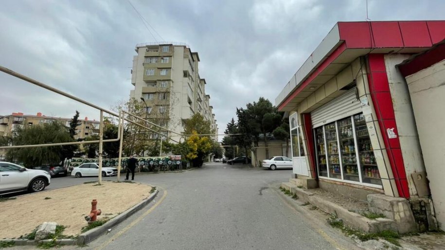 40 m<sup>2</sup> obyekt satılır, Koroğlu m.-5