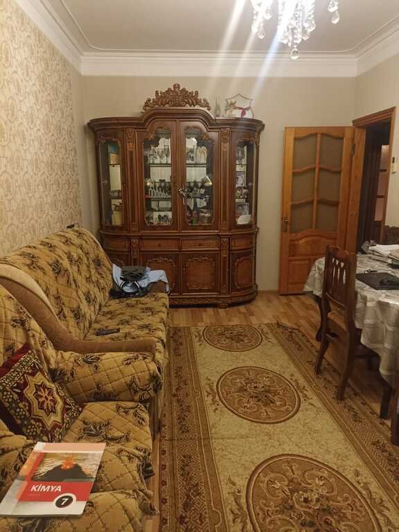 Kirayə verilir 2 otaqlı köhnə tikili, 70 m², Əhmədli m.-1