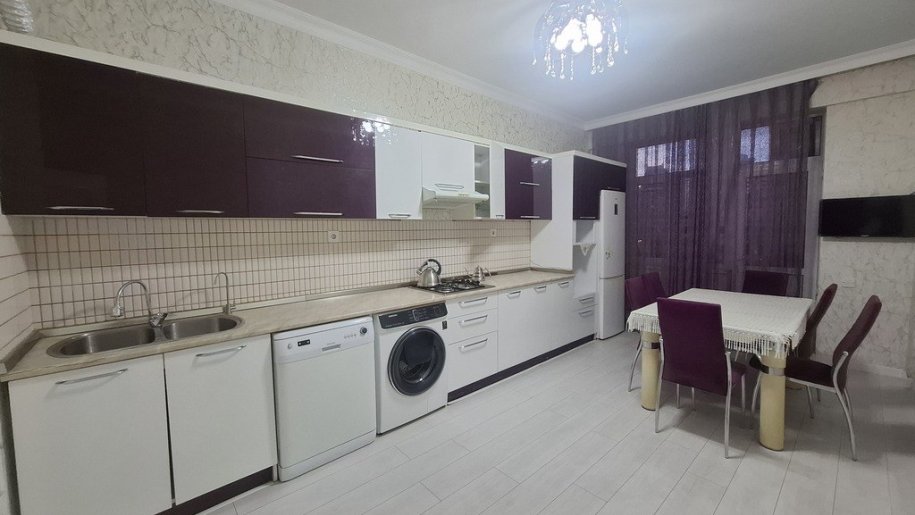 Kirayə verilir 2 otaqlı yeni tikili, 100 m², Xətai m.-1