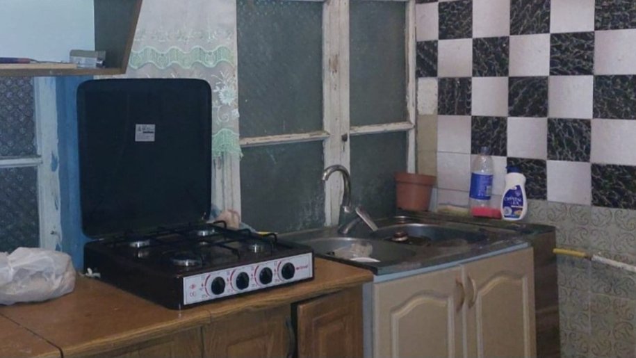 Kirayə verilir 3 otaqlı köhnə tikili, 130 m², 28 May m.-3