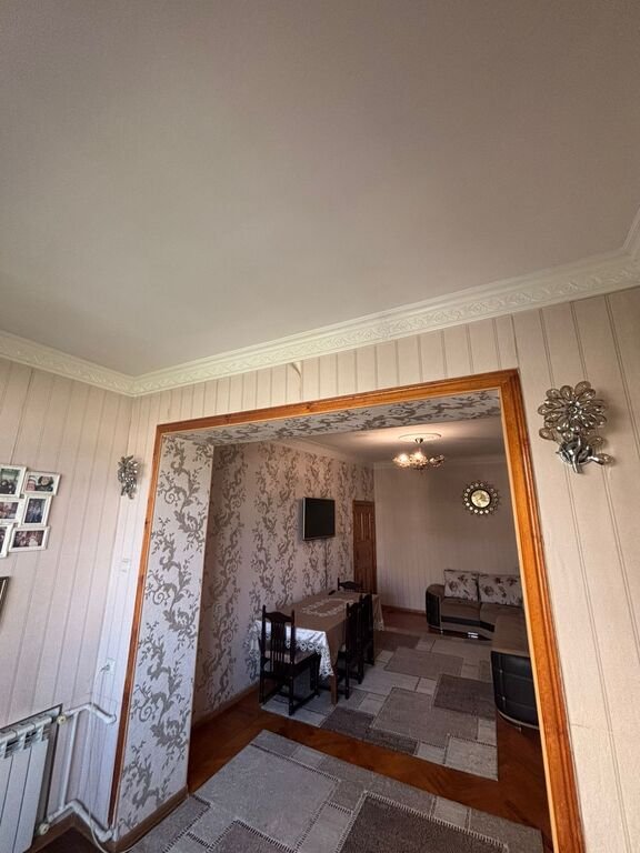 Satılır 3 otaqlı köhnə tikili, 80 m², Azadlıq Prospekti m.-10