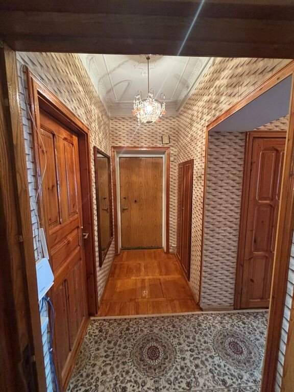 Satılır 3 otaqlı köhnə tikili, 80 m², Azadlıq Prospekti m.-13