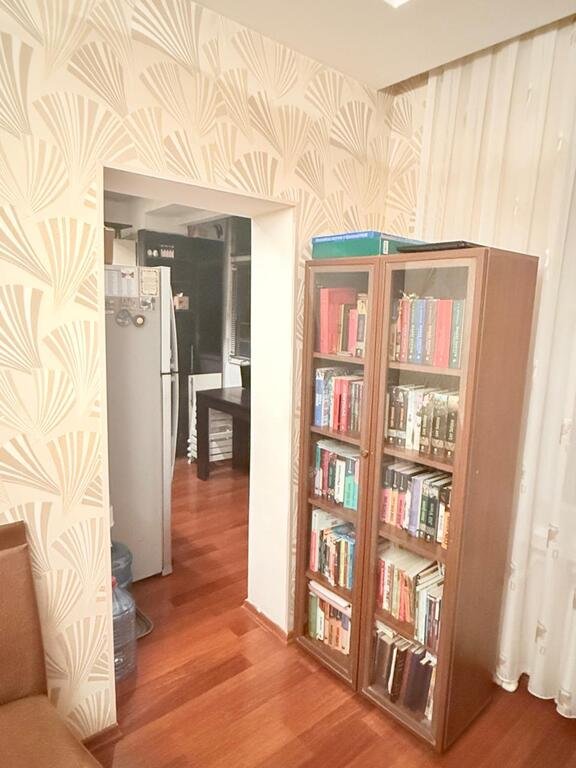 Satılır 3 otaqlı köhnə tikili, 60 m², Əhmədli m.-6