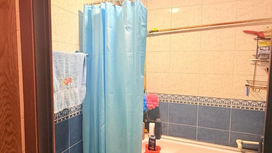 Satılır 3 otaqlı köhnə tikili, 60 m², Əhmədli m.-11