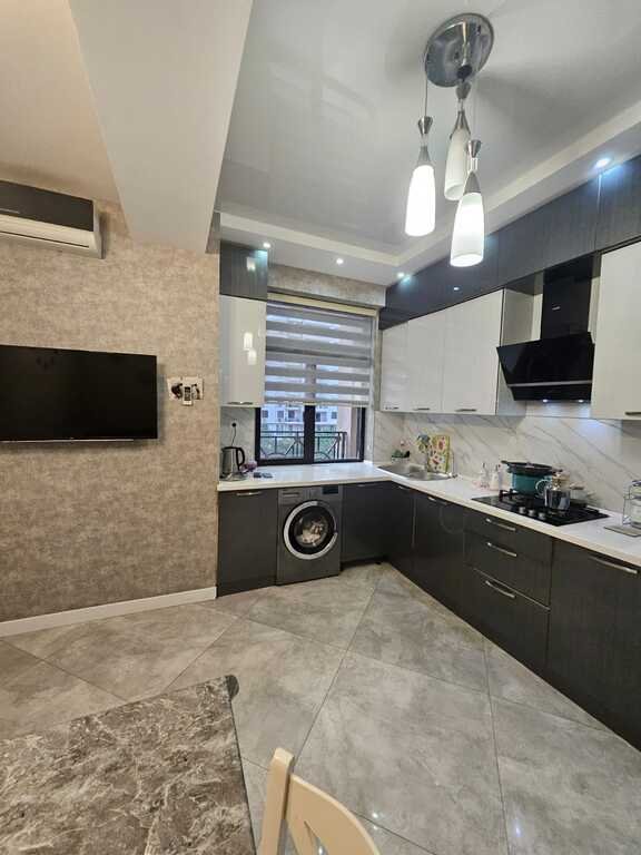 Satılır 3 otaqlı yeni tikili, 106 m², 8 noyabr-8