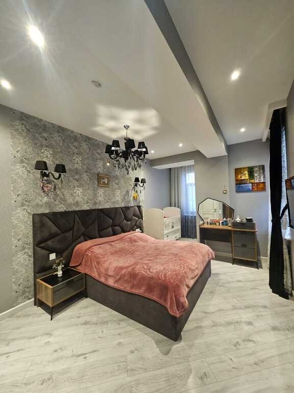 Satılır 3 otaqlı yeni tikili, 106 m², 8 noyabr-11
