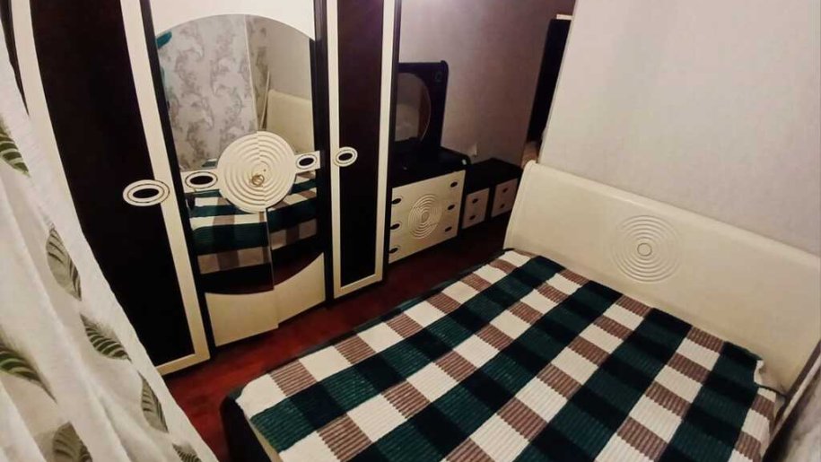 Satılır 3 otaqlı köhnə tikili, 60 m², Xalqlar dostluğu m.-8