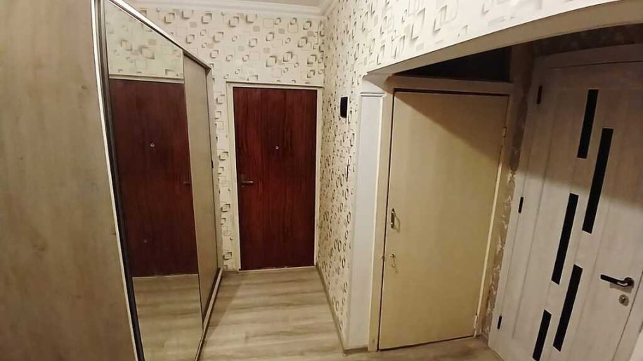 Satılır 3 otaqlı köhnə tikili, 60 m², Xalqlar dostluğu m.-9