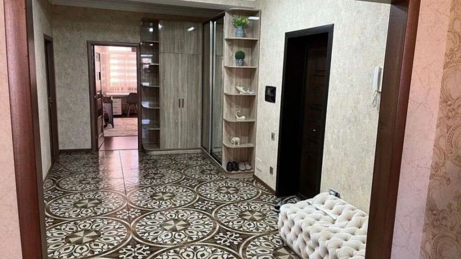 Kirayə verilir 3 otaqlı yeni tikili, 120 m², Xətai m.-7