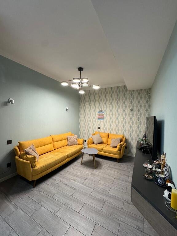 Satılır 3 otaqlı yeni tikili, 80 m², Qara Qarayev m.-1