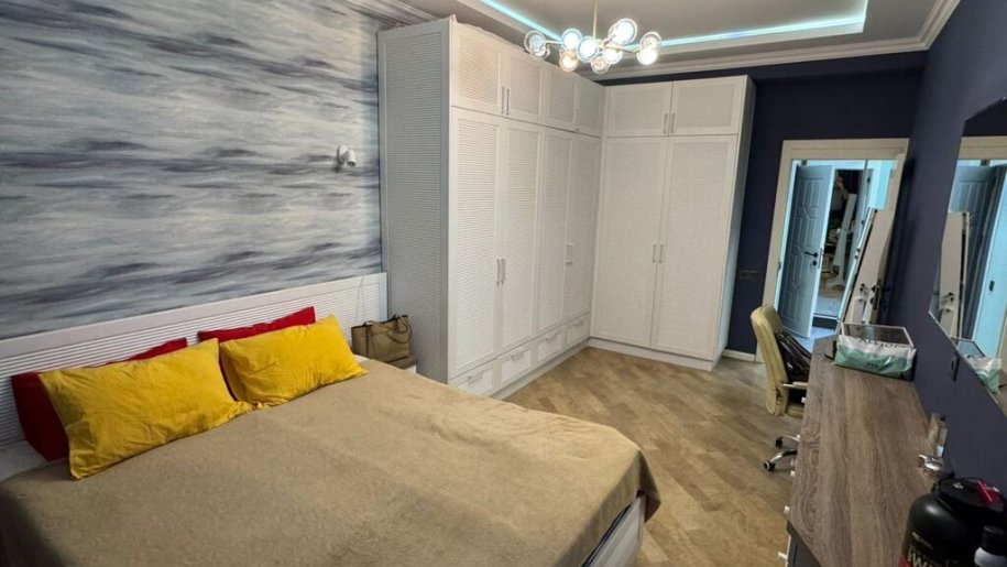 Satılır 3 otaqlı yeni tikili, 80 m², Qara Qarayev m.-13