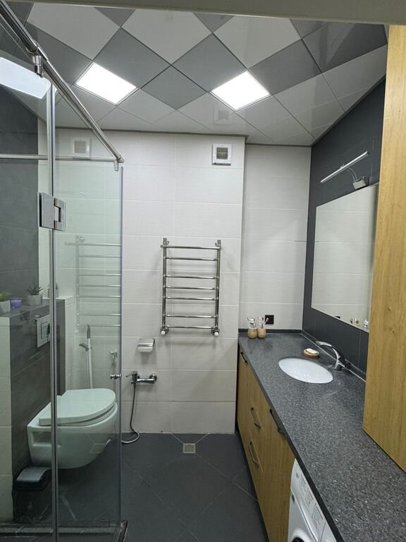 Satılır 3 otaqlı yeni tikili, 80 m², Qara Qarayev m.-18