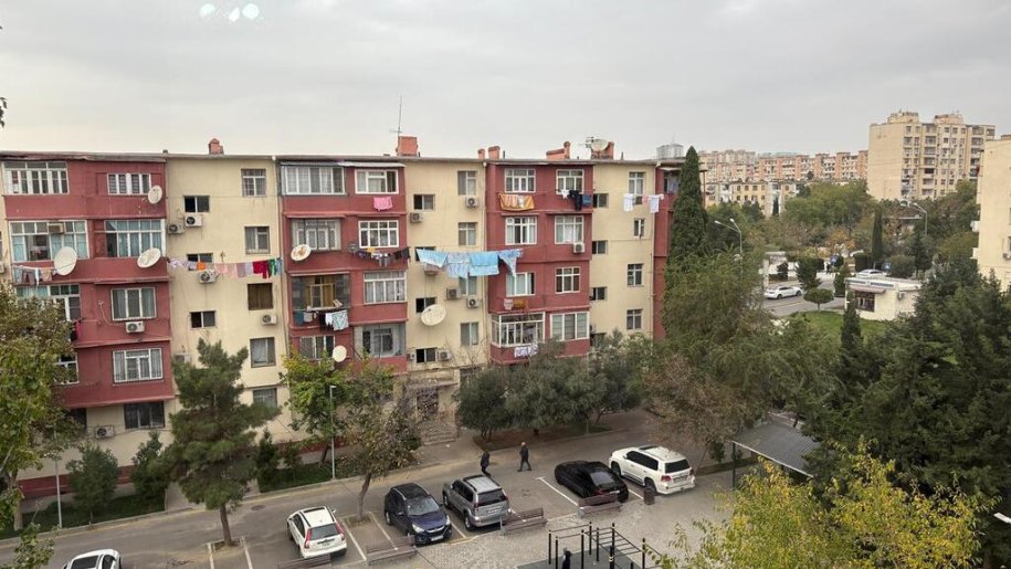 Satılır 3 otaqlı köhnə tikili, 61 m², Xalqlar dostluğu m.-1