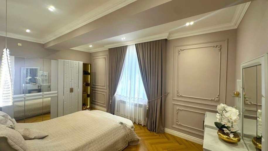 Satılır 3 otaqlı yeni tikili, 130 m², Gənclik m.-8