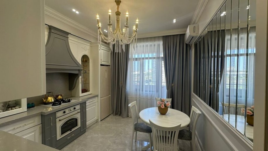 Satılır 3 otaqlı yeni tikili, 130 m², Gənclik m.-9